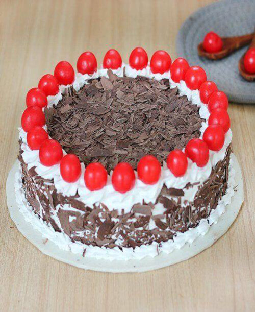 Half kg Black Forest Gateau